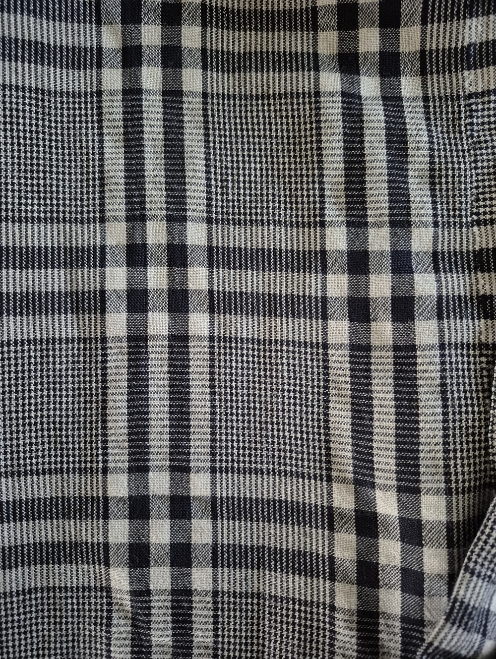 Black and White Glen Plaid Fabric Piece